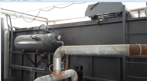 行車(chē)式刮渣機